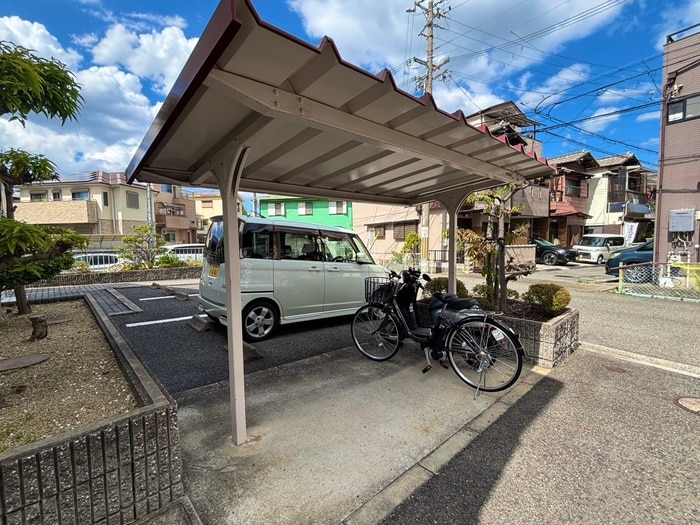 駐輪場 グレースＢ