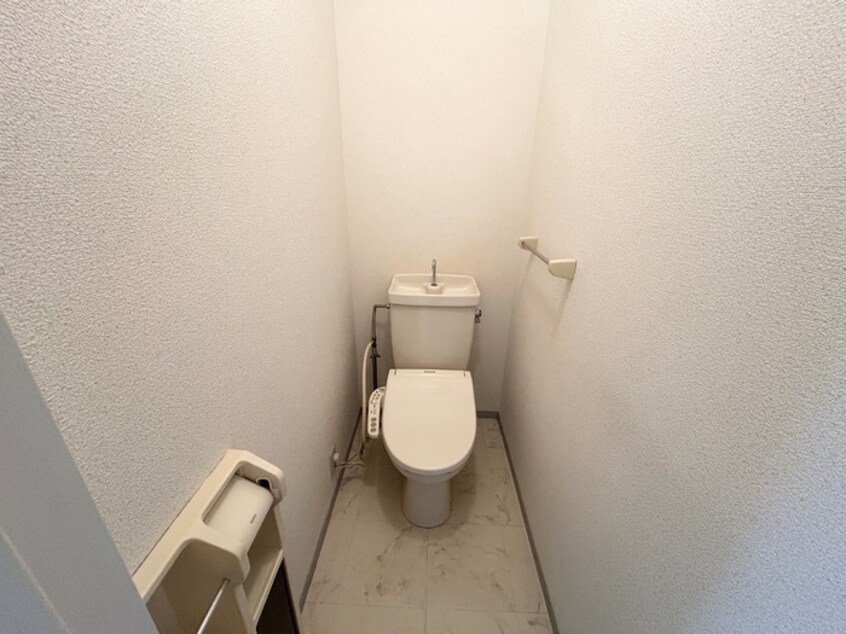 トイレ グレースＢ