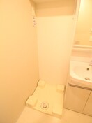 洗濯機置場 ﾌｧｰｽﾄﾌｨｵｰﾚ神戸駅前(1403)