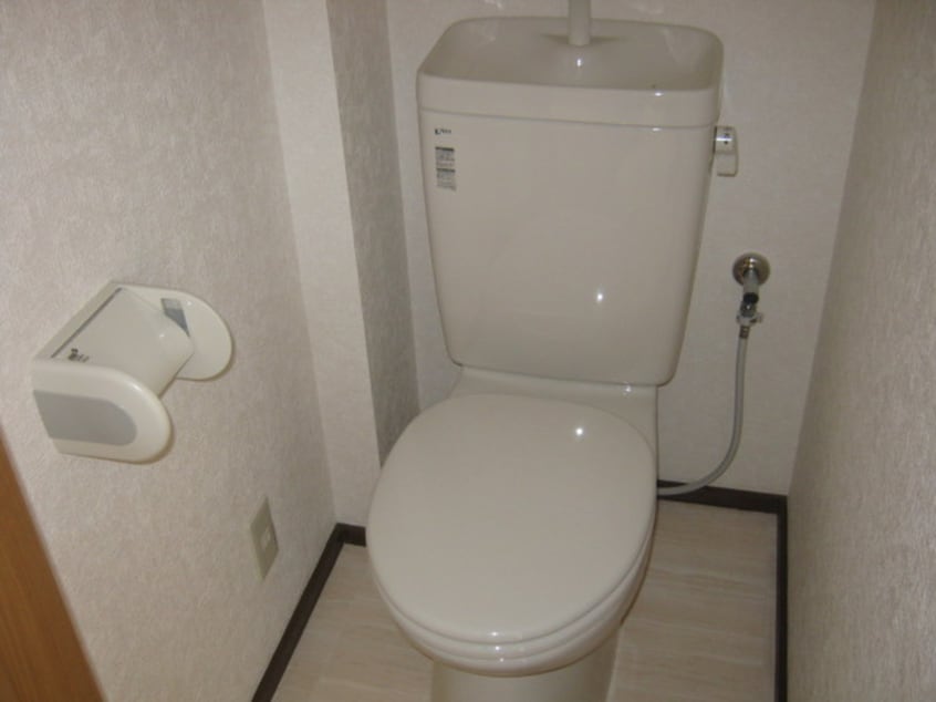トイレ 村路マンション