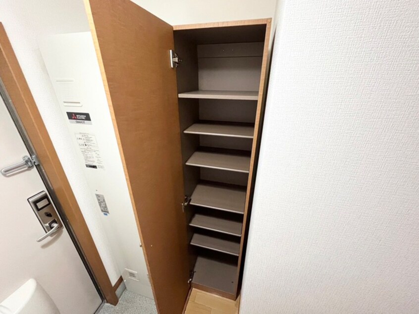 靴箱 エクセル田中　W棟