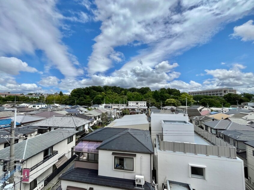 室内からの展望 ド・ムール螢池