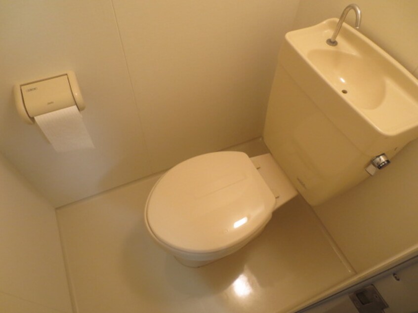トイレ アラタ箕面