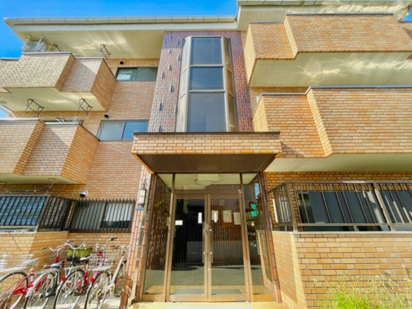 エントランス部分 シャンティ池田