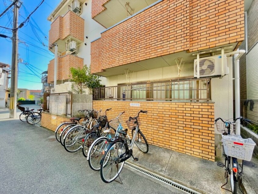 駐輪場 シャンティ池田