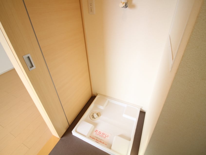 洗濯機置場 サニーフラット伊丹