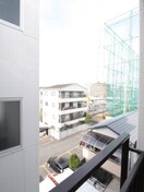 室内からの展望 小阪大発マンション