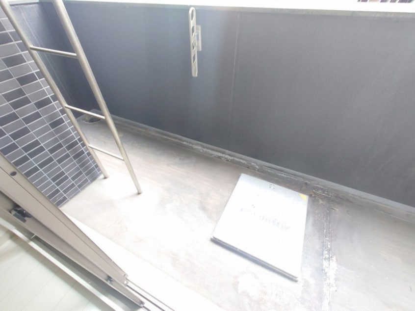 ベランダ・バルコニー ﾗﾗﾌﾟﾚｲｽ三宮ﾙﾐﾅｰｼﾞｭ(1302)