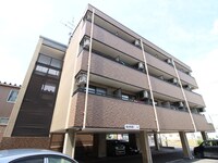 キャッスル山村B棟