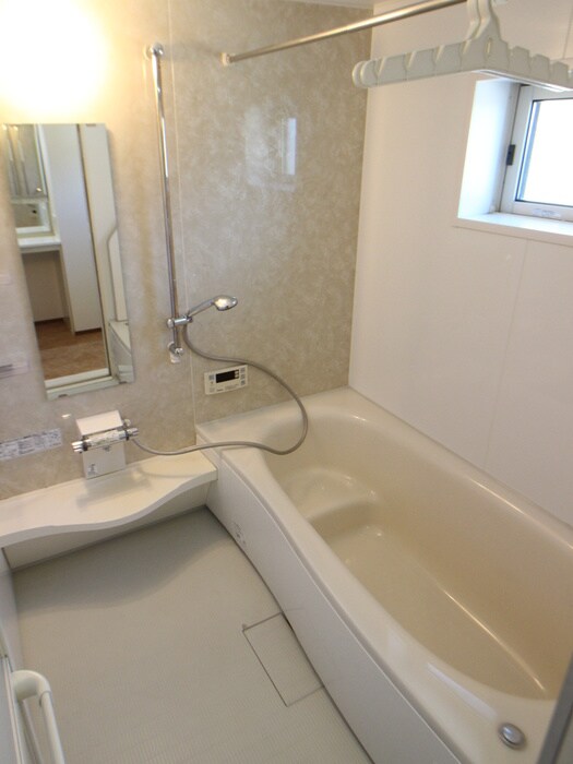 バス／シャワールーム等 ウエストフィールド１０Ｃ棟