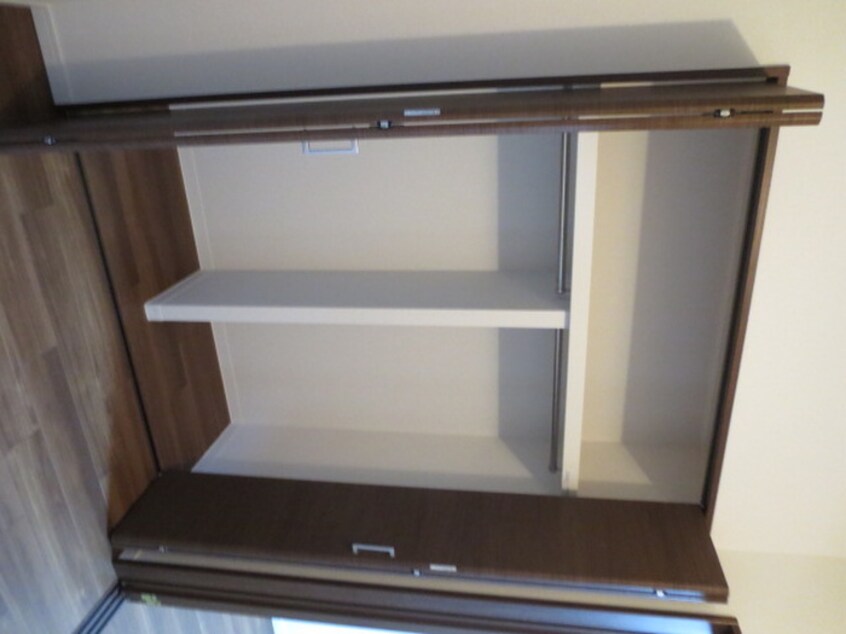 収納 スプランディッド淀屋橋DUE