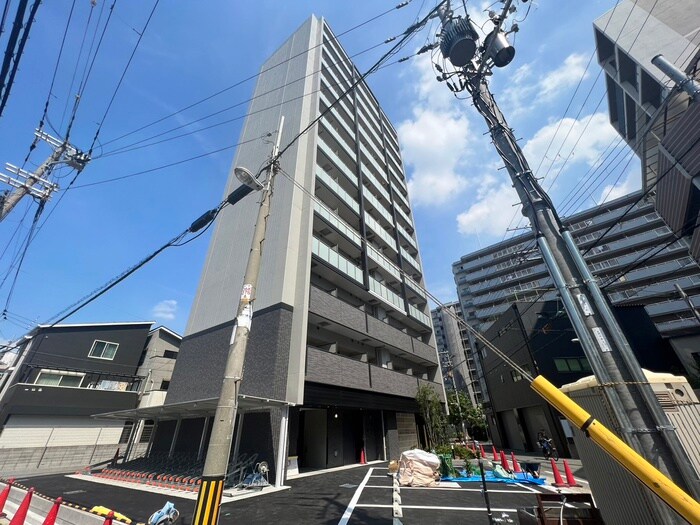 外観写真 ｴｽﾘｰﾄﾞｻﾞｲｰｽﾄﾚｼﾞﾃﾞﾝｽ大阪城