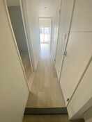 廊下 ウルバーノ　イリス