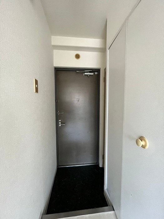 玄関 ライラックヴィラ大今里