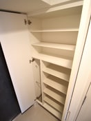 玄関 ｴｽﾘｰﾄﾞ大阪ｸﾞﾗﾝｹﾞｰﾄ(805)