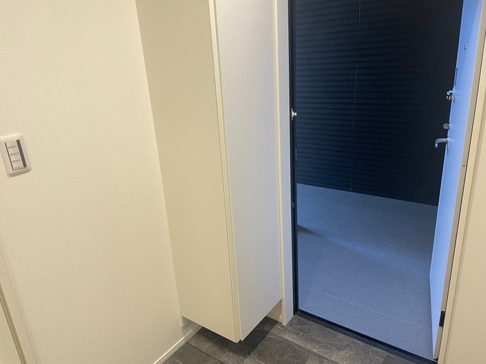 玄関 REGIES立花町