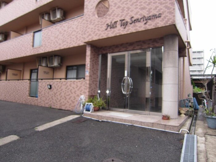 駐車場 ヒルトップ千里山