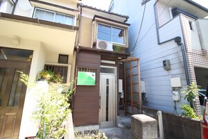 伊勢田町井尻テラスハウス
