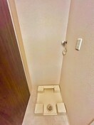 洗濯機置場 ＪＩＮ/輝　Ａ棟