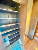 靴箱 ＪＩＮ/輝　Ａ棟