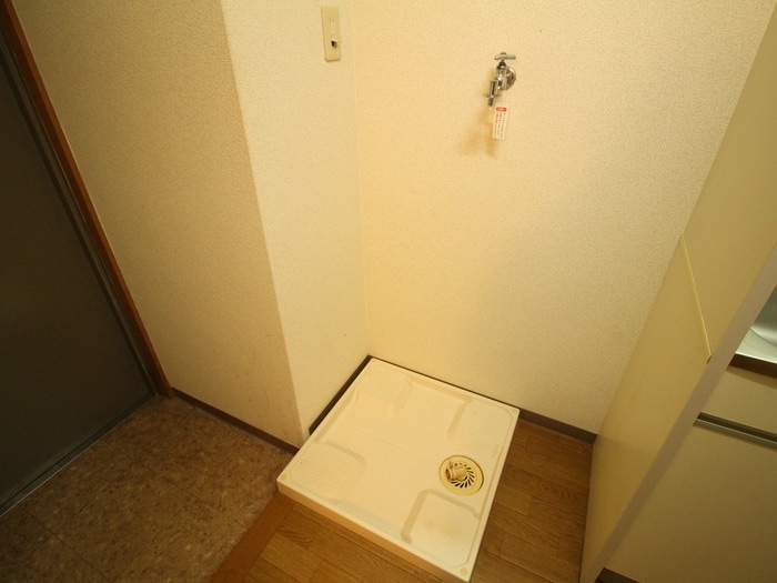 洗濯機置場 今出川マンション