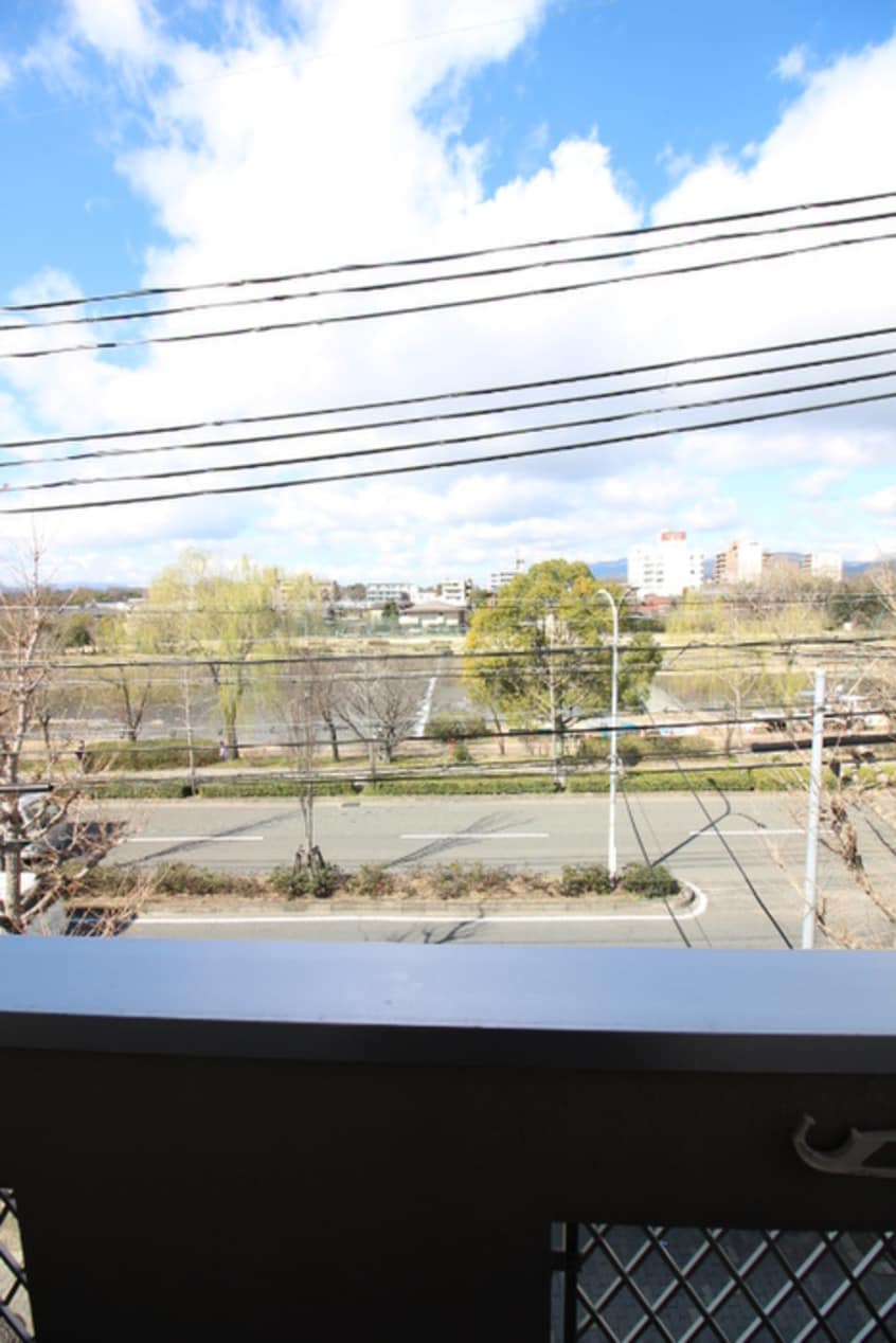 室内からの展望 今出川マンション