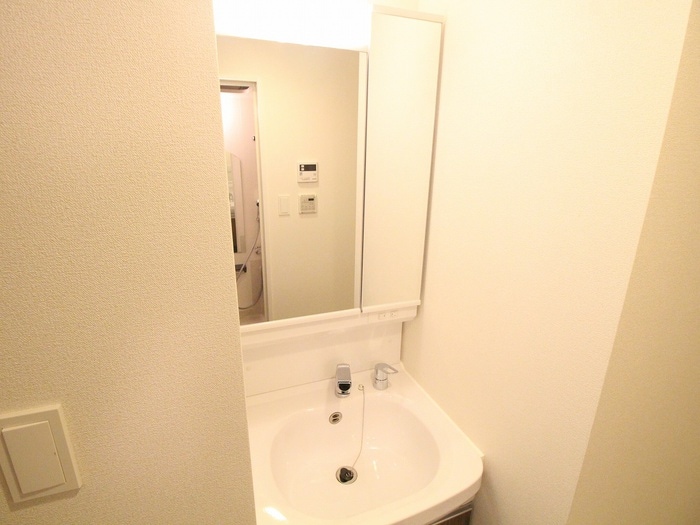 洗面 プレサンス兵庫駅前(301)