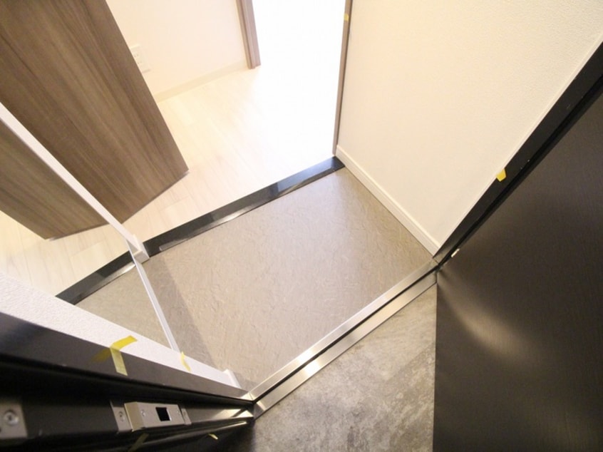 玄関 プレサンス兵庫駅前(301)