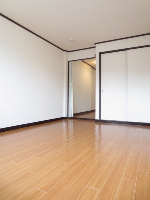 居室 ジュンヒル