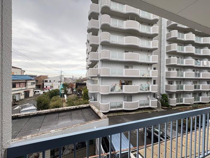 室内からの展望 イ－ストハイツ