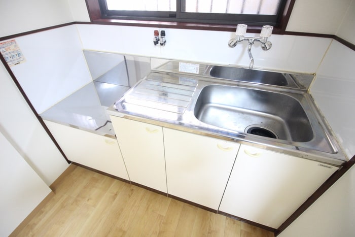 キッチン 庄内幸町４丁目　鈴木貸家