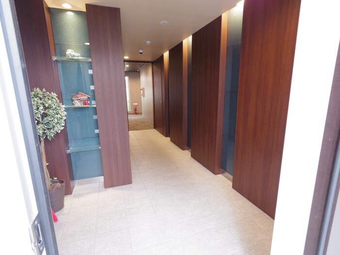 エントランス部分 ラシーネ伏見弐番館