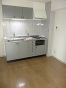 キッチン スリ－エヌ豊中