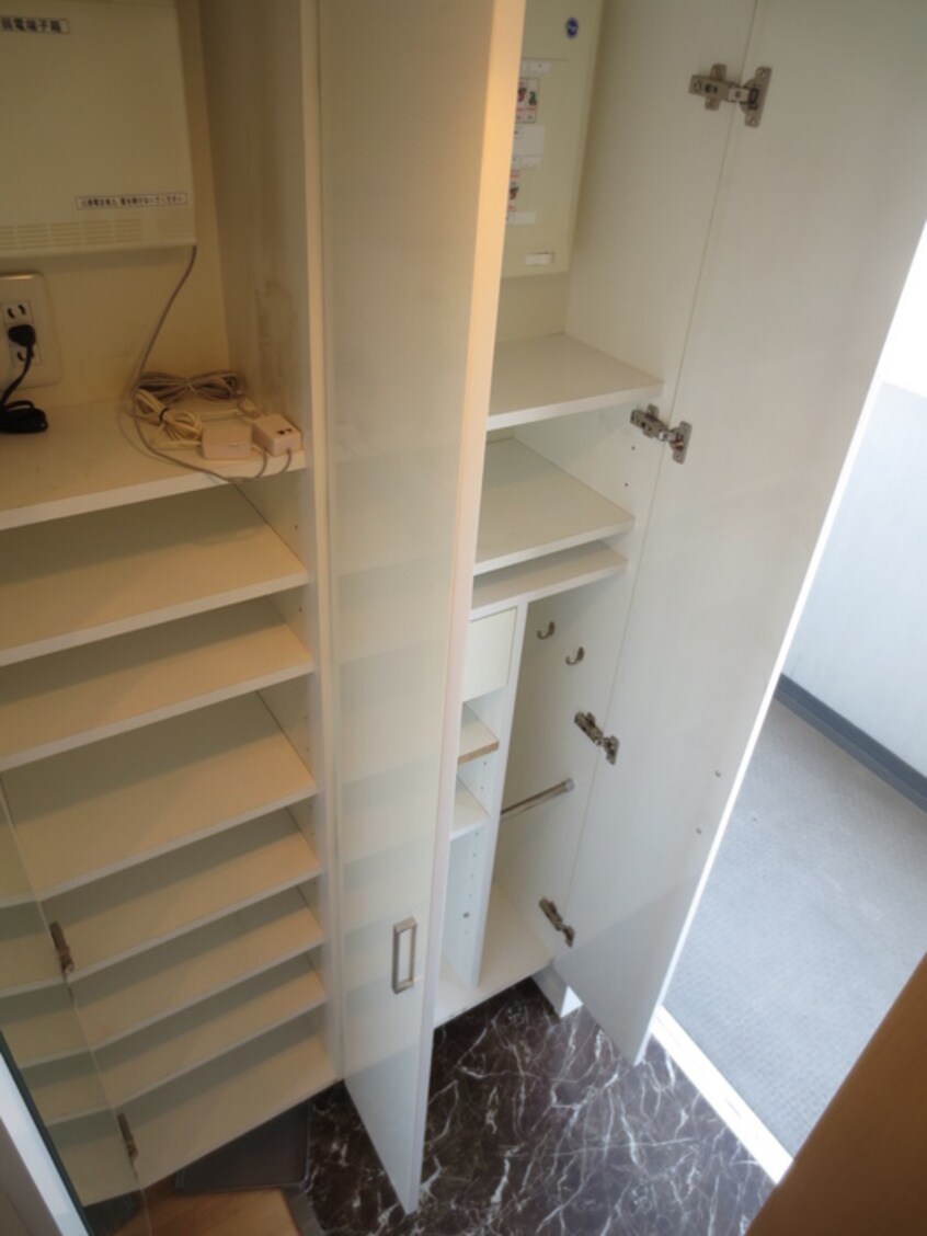 靴箱 センタ－ヒル御幣島