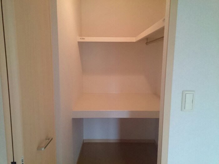 収納 コスモスＡ