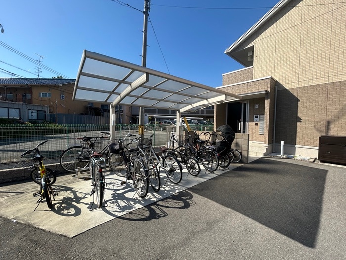 駐輪場 ラ　フルール