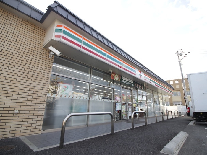 セブンイレブン京都上久世(コンビニ)まで800m ラ　フルール