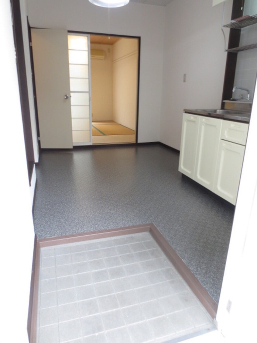 玄関 ラフィネ北白川Ａ棟