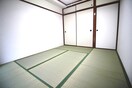 居室 グランドハイツカワハラ
