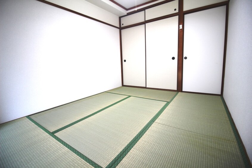 居室 グランドハイツカワハラ