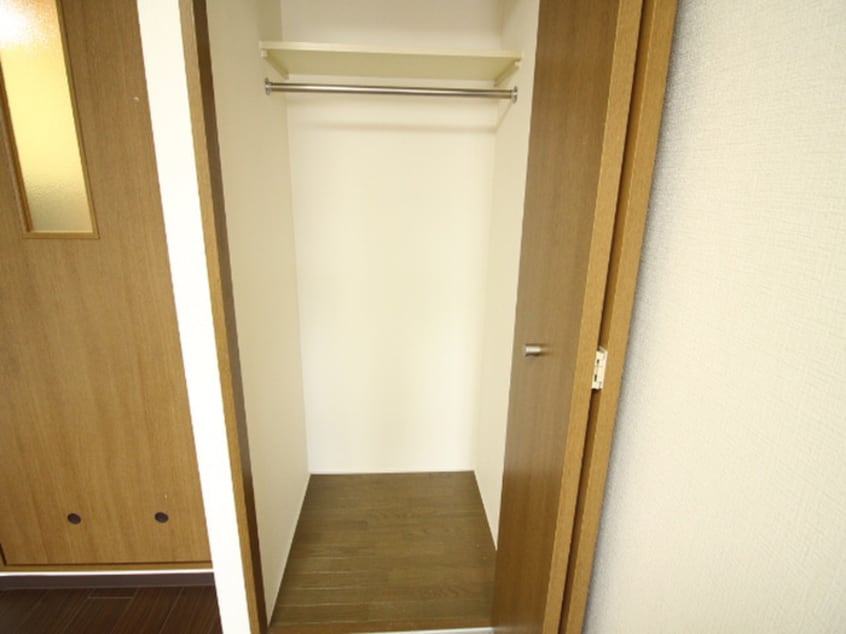 収納 エミグラント・Ｎ