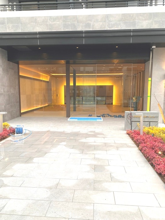 エントランス部分 スプランディッド新大阪Ⅵ