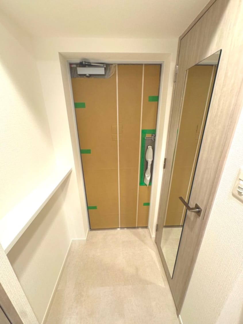 玄関 スプランディッド新大阪Ⅵ