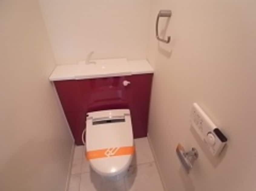 トイレ プレジ－ル三ノ宮Ⅱ