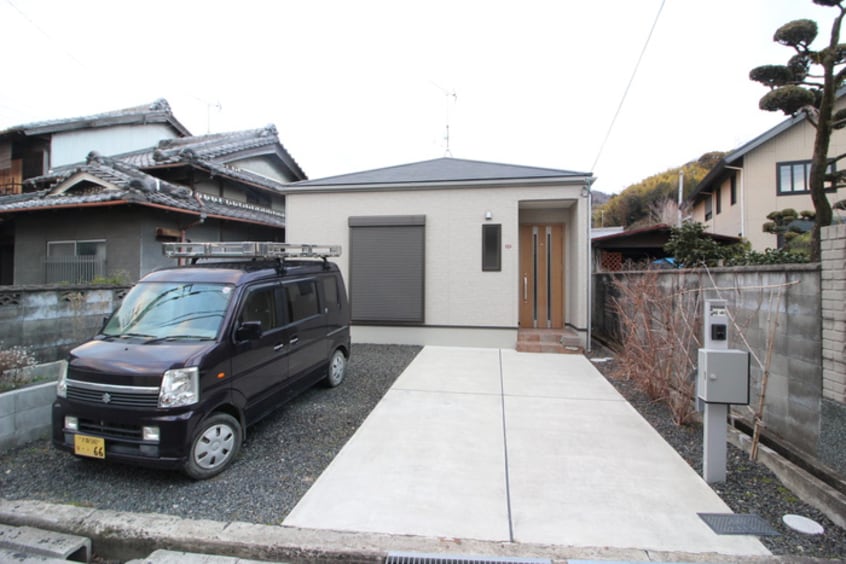 駐車場 梶原イースト