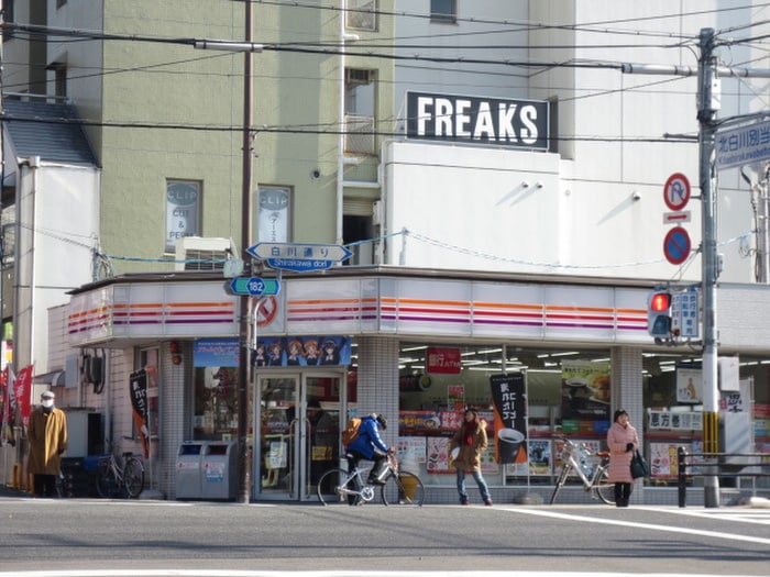 サークルＫ(コンビニ)まで400m 北白川ＢＣＢＧ　ＣＬＵＢ