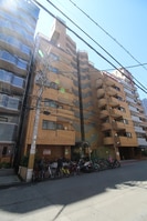 シャトー南船場の外観