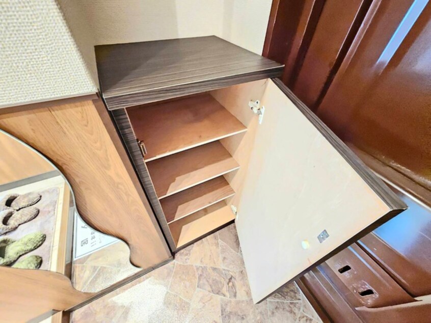 靴箱 ア－クヒルズ桃山