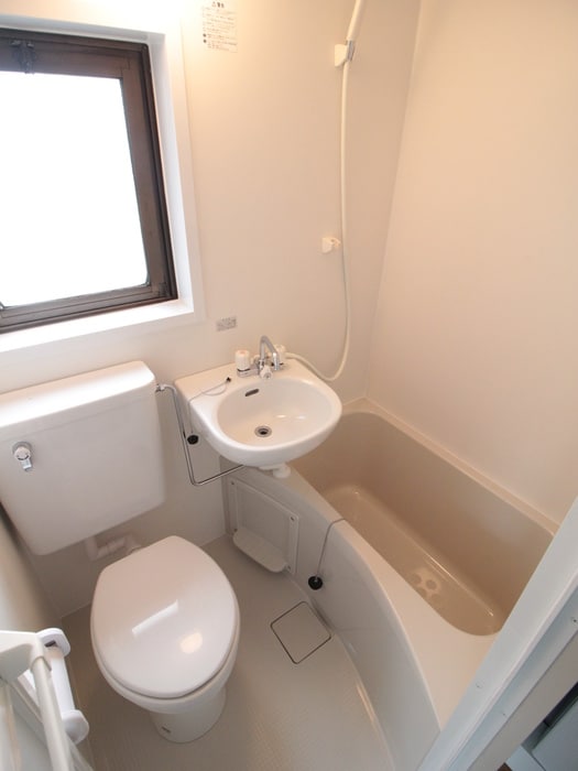 バス／シャワールーム等 ハイツ青木