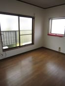 居室 岡山１丁目貸家